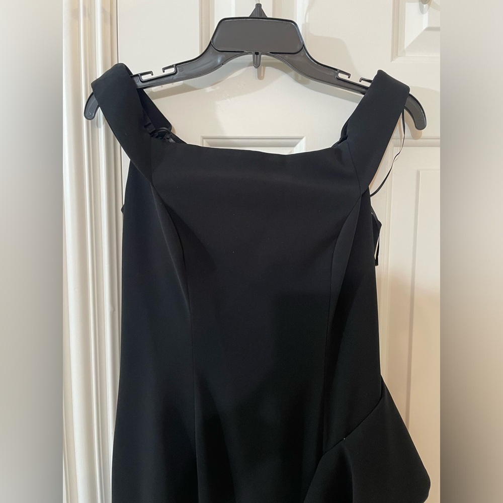 Carmen Marc Valvo Infusion Off the Shoulder Gown - Picture 5 of 10